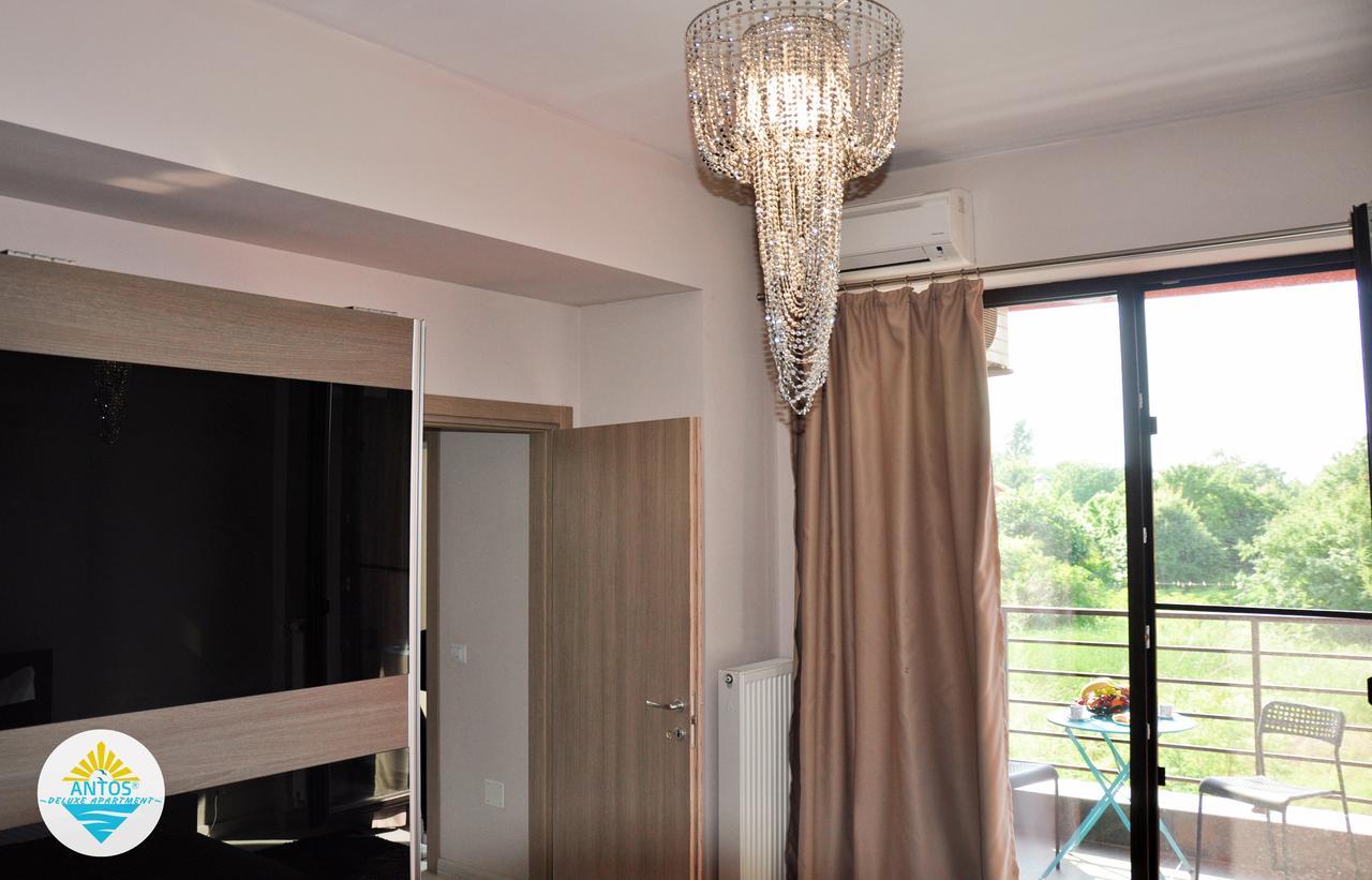 Antos Deluxe Apartment Constanţa Esterno foto